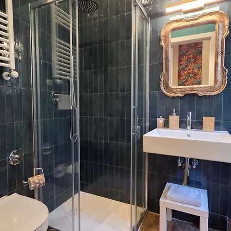 Pensión Lui & Gio Luxury 4*