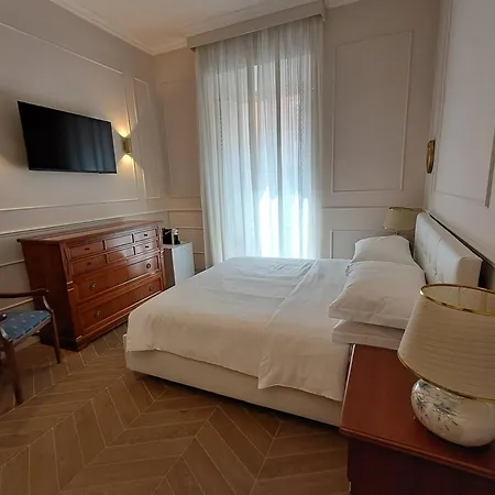 Konukevi Lui & Gio Luxury Roma