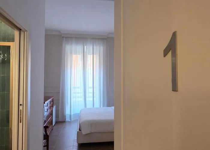 Lui & Gio Luxury Pensionat 4*